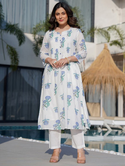 A line floral kurta